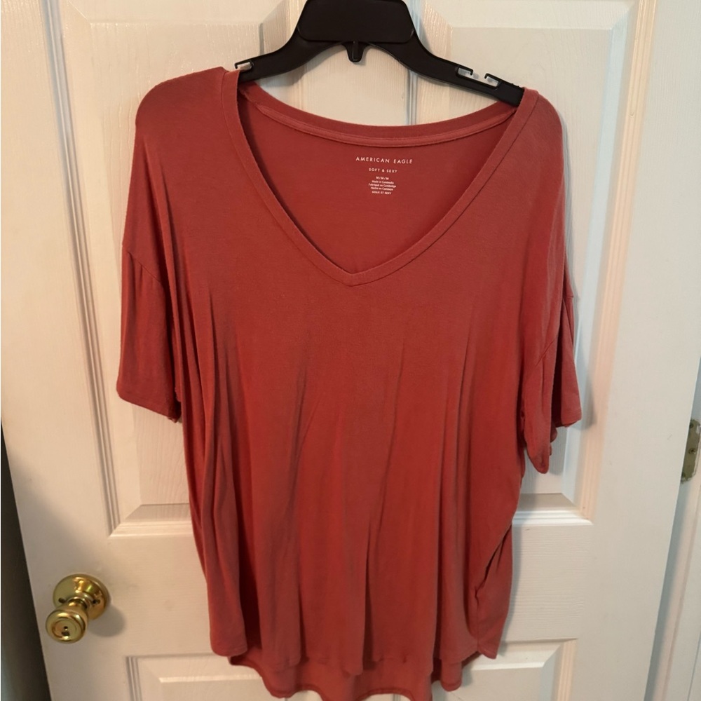 American Eagle V-Neck Short Sleeve Oversized Tee - Dusty Rose Size Medium